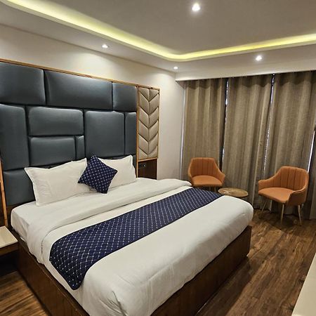 Mountain Zest- Simla Royale Near Mall Road Free Pickup From Railway Station Simla Экстерьер фото