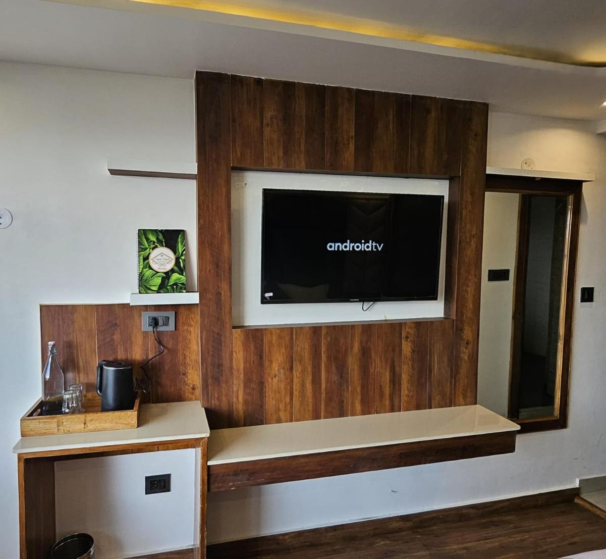 Mountain Zest- Simla Royale Near Mall Road Free Pickup From Railway Station Simla Экстерьер фото